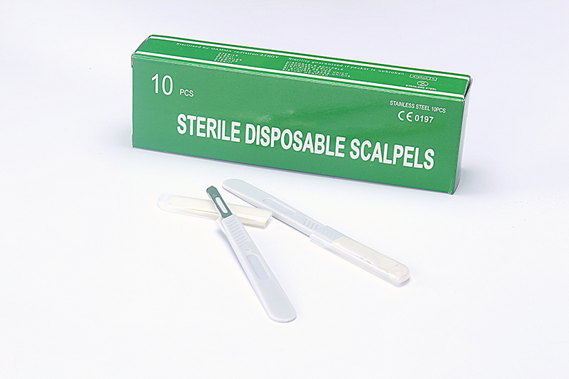 Disposable Stainless Steel Surgical Blades With Plastic Hand